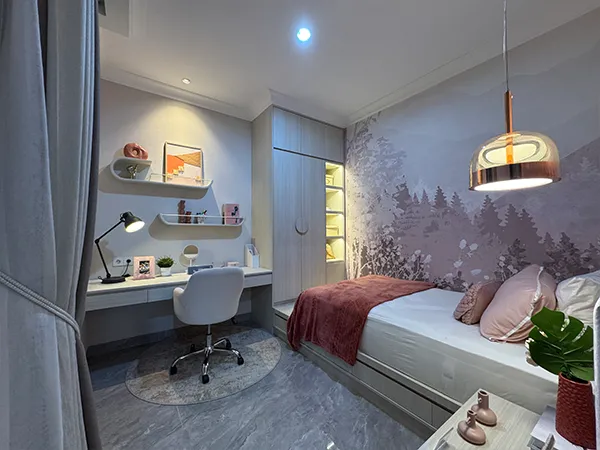 The Ebony Residence - Walk-in Closet